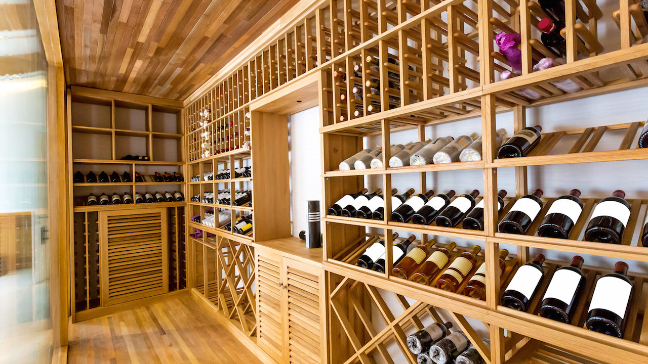 wine cabinet