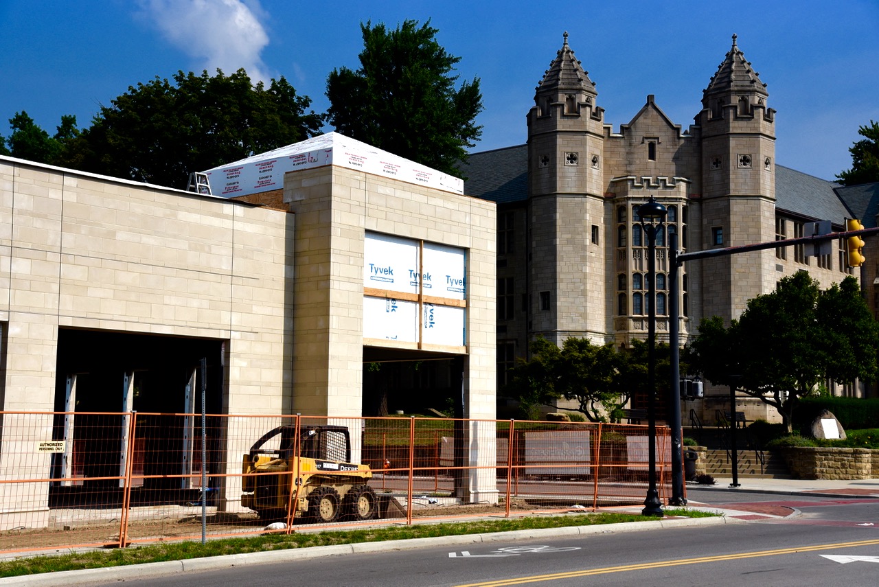 The Enclave retail shops at YSU